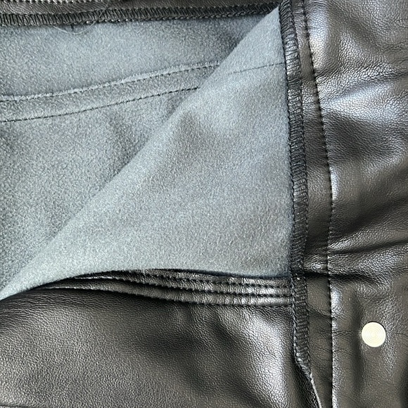 TOPSHOP Black Faux Leather Cargo Joggers | EUC Size 14 - Picture 10 of 13